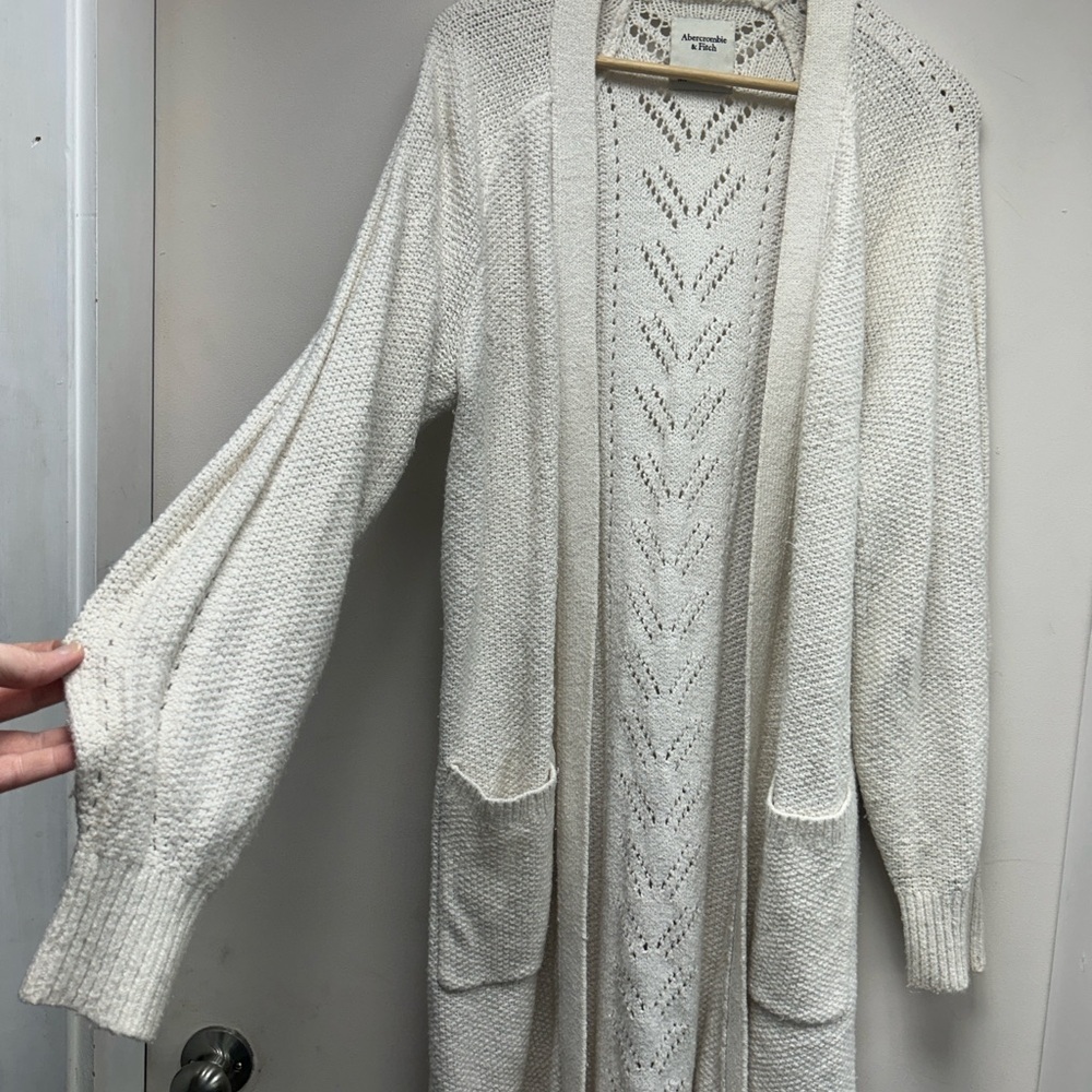 Abercrombie & Fitch Cream Knit Cardigan